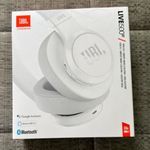 JBL LIVE 500BT Bluetooth fejhallgató fehér fotó