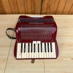 Cantulia bambi tangóharmonika fotó