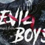Előrendelhető: Clarissa Wild: Evil Boys - Gonosz fiúk - Éldekorált kiadás - Rainy days fotó