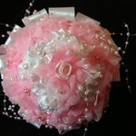 ESKÜVŐ MCS11 - 16x20cm-es Menyasszonyi csokor rózsaszín és fehér virágokból fotó