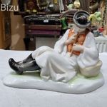 Zsolnay porcelán figura fotó