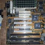 RETRO PC alkatrész - alaplap - SOCKET 7 - JAMICON KM-T5-V2 + PENTIUM-S 100 MHz fotó