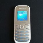 Samsung E1200 telefon eladó fotó