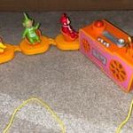 Teletubbies zenélő hangokat adó vonat fotó