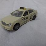[ABC] SIKU 1363 MERCEDES E500 W211 TAXI (3013) fotó