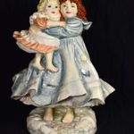LÁNY TESTVÉREK ... PAZAR KÉZZEL FESTETT ROYAL WORCESTER PORCELÁN SZOBOR X fotó