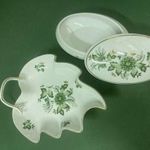 Hollóházi porcelán Erika mintás szett - Szőlőlevél kínáló és ovális fedeles bonbonier v. ékszertartó fotó