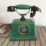 Zsolnay zöld eozinmázas klasszikus telefon fotó