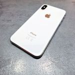 Iphone X alkatrésznek fotó