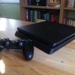 PlayStation 4 Slim – 1TB – Eredeti kontrollerrel, kábelekkel fotó
