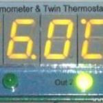 Hőmérő-hővédelem-termosztát KIT 4-kapcsolási ponttal Thermostat KIT with 4 switching points fotó