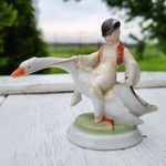 Art deco_Herendi porcelán_Lúdas Matyi_libás fiú_Lux Elek terve_kézzel festett fotó