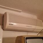 Splitklíma, távval, gázzal, 3 fm csővezetékkel 2, 5 kW, hűt-fűt, kültéri-beltéri fotó