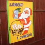 AJÁNDÉKOT A CSEMEGÉTŐL RETRO PLAKÁT MIKULÁS fotó