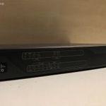 CISCO C886VA FAST Ethernet router fotó