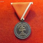 MAGYAR EZÜST ÉRDEMÉREM 1922 BRONZ BEÜTŐVEL ! kiv, pótolt szalag fotó