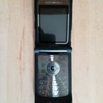 Motorola V3 mobil eladó fotó
