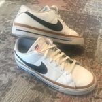 Nike Court Legacy Fehér / Fekete sportcipő edzőcipő fotó