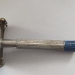 Régi - retró kék végű biztonsági borotva - Gillette A3 1955 fotó