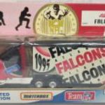 Matchbox Kenworth T600 "NFL 1995 Falcons" kamion dobozában fotó