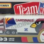 Matchbox Ford Aeromax "NFL Arizona Cardinals" kamion dobozában fotó