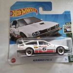 Hot Wheels Alfa Romeo GTV6 3.0 (fehér) fotó