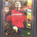Panini FIFA 365 Adrenalyn XL MOMENTUM FLORIAN WIRTZ Focikártya Fociskártya 2025 fotó