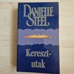 Danielle Steel: Kereszt-utak fotó