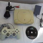 [ABC] SONY ONE PS1 retro konzol (3209) fotó