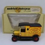 Matchbox [MOY #12] 1912 Model T Ford [Classic Collectors Car] - Code3 fotó