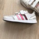 Kislány cipő, sportcipő 33 - 34 - 35 Adidas - Kappa - Champion fotó