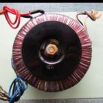 800W toroid trafó, profi audio végfokból, komplett kiegészitőkkel... fotó