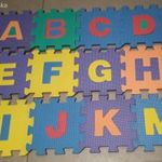 23 darabos kisméretű szőnyeg puzzle fotó