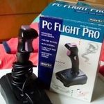 Számítógép játék, gyűjtőknek Flight Pro Joystick fotó