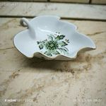 Erika mintás, aranyozott, fehér Hollóházi porcelán levél kínáló tál eladó! fotó