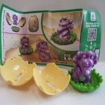 Dinobabys / dinó kölykök / lila dinó / külső tojáshéj MATT /SE079 + BPZ fotó
