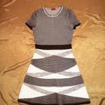 Gyönyörű HUGO by HUGO BOSS női ruha / knitted dress - M - Hibátlan - 3db nincs posta ! fotó