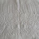 1 db Kalotaszegi írásos hímzett párna vászon alapon 56 x 45 cm fotó
