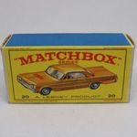 Matchbox [RW] #20 Chevrolet Impala Taxi ['E' doboz] - csak doboz! fotó