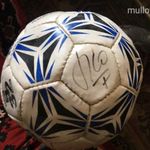 Luis Figo által kétszeresen dedikált focilabda fotó