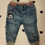 74-es H&M farmer fotó