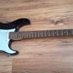 Yamaha Pacifica 012 elektromos gitár fotó