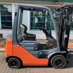 Eladó Toyota 1, 5 tonnás targonca (V-3476) fotó