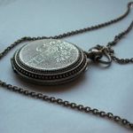 női krém parfüm tartó zsebóra lánccal nyakba akasztható * arany színű * 68cm * retro * átvétel: Zugló fotó