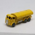 Matchbox [MOKO#10A] ERF Tanker [ritka sárga, első öntvény] fotó