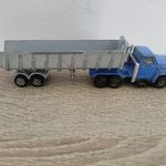 MAJORETTE Truck with trailer fotó