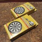 Retro játszatlan darts dobónyíl társasjáték szocreál kádár trafikárú fotó