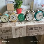 Retro óra 5 db eladó! Csomagban retro asztali óra eladó! fotó