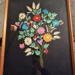 Retro népművészet hímzett falikép kalocsai virágminta hímzés üvegezett fenyőfa keretben 40x53 cm fotó