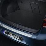 Volkswagen Csomagtérszegély védő, vw golf bq1 nemesacél hatás 2017-2021 fotó